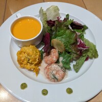 Osteria UVA RARA 横浜 - 
