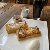 BISTRO FAVORI 代官山 - 