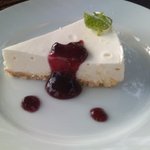 カフェ＆レストラン　びっきぃ - 豆乳チーズケーキ