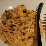 ベルガモ - ウニのクリームパスタ　4人で一皿