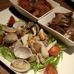 ベルガモ - 前菜の盛り合わせ　4人に一皿