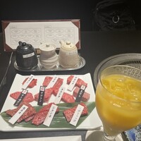 焼肉専科 肉の切り方 日本橋本店 - 