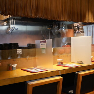 釜あげうどん はつとみ_2