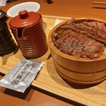 Kuroge Wagyu Hitsumabushi To Sosaku Washoku Gajapo - 