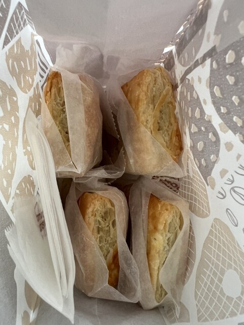 mister Donut Nanba Walk Shop photo 2