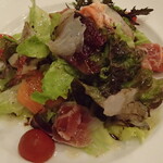 TATEYAMA イタリア食堂 - 魚介のサラダ