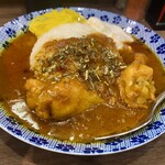 ヌードル＆スパイスカレー 今日の1番 - 来店65回目にして初めての手羽元カレー