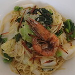 TATEYAMA イタリア食堂 - 本日のおすすめスパゲッティ 地野菜と海老 からすみ添え 塩味