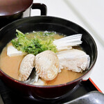 丼屋 - アラとあおさ海苔の味噌汁