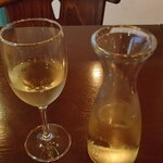 TATEYAMA イタリア食堂 - トレビアーノ デカンタ 白 250