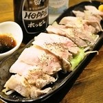豚小家 - 2014.3 茹で豚（680円）岩中豚のバラ肉使用、二郎のアタマと呼ぶ人も