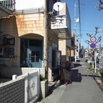 ニース - お店の外観です。