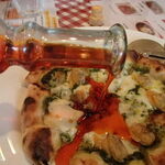 TATEYAMA イタリア食堂 - 木更津産あさりとジェノベーゼのピッツァ