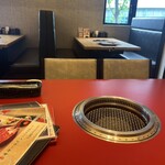 焼肉 平城苑 - 内観