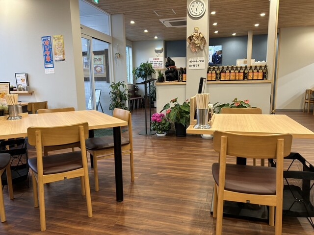 Family Restaurant Sasakatsu photo 4