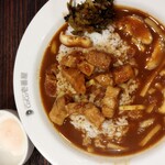 CoCo壱番屋 - 料理写真:魯肉(ルーロー)スパイスカレー+半熟タマゴ