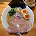 麺家 たけ田 - 松葉ガニと親ガニの蟹出汁背脂塩ラーメンと蟹味噌炙り丼