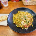ロケット - 生パスタランチ（牛肉たっぷりボロネーゼ、ほうれん草麺）