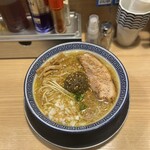 煮干そば 流。 - カレーなアブラ煮干そば