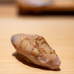 鮨仙八 - 2024.5 ホッキ貝 フワフワやわらかな面を表に