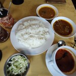 アジャンタ - ２種類のカレーランチ（ライス、マトン、サンバル）1,650円＋ラッサム400円