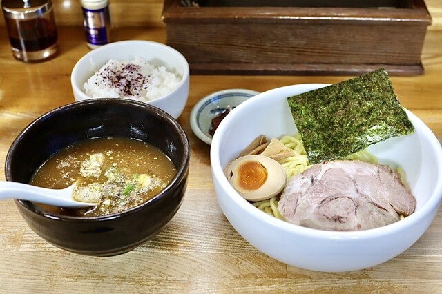 Ramen Takara photo 2
