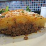 ユルリサロン×ハナウタカフェ - 挽き肉とジャガイモの重ね焼き