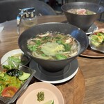 千舟食堂飴市場 - 和牛煮込みのフォーセット