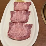 にくやのにかい - 