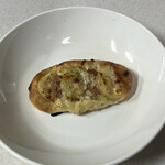 しばぱん - じゃが芋とウインナーの塩ダレづけ 税込み237円