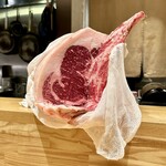 洋食 おがた - サカエヤから供給された熟成肉