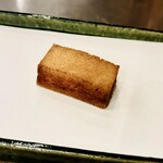 天ぷら はせ川 - エビのすり身をパンに挟んだもの。