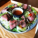 cafe Hanamori - ローストビーフサラダ