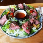 cafe Hanamori - ローストビーフサラダ