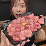 黒毛和牛とタンとハラミ 焼肉ごりちゃん 心斎橋店 - 