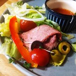 cafe Hanamori - ローストビーフサラダ