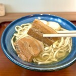 Shuri soba - お肉リフト