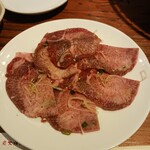 炭火焼肉ホルモン いこら - 