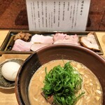 中華蕎麦 とみ田 - 全体像、旨そうでしょ？