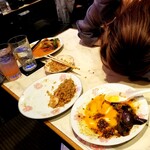 天天飯店 - 食べたら、スグ寝る人。(笑)