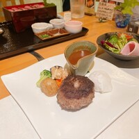本格肉料理 丸小 - 