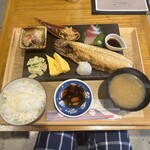 食堂でべこ。 - 