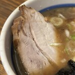 東池袋 大勝軒 - 厚いチャーシュー