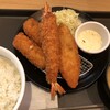 松屋 - 料理写真:海鮮盛合せ定食（イカ・白身魚・有頭大海老）