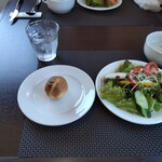 ラ ビストリア - サラダ、サツマイモのポタージュ