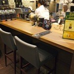 タリーズコーヒー - この店舗最大のウリでもある、シングルオリジン専用カウンター(２席)