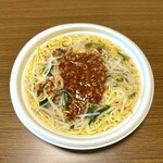 ファミリーマート - 料理写真:台湾焼きそば