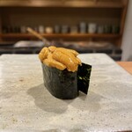 東麻布 天本 - 赤雲丹