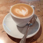 ソル レヴァンテ - カフェ マッキャート バンコ価格（210円）