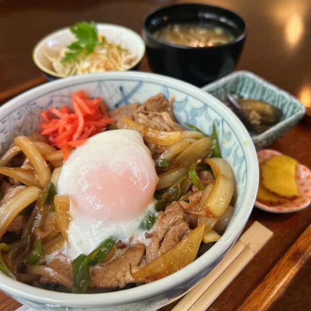 こもれび（小坂町）- 秋田県鹿角市の隠れ家レストランで季節の和食を堪能